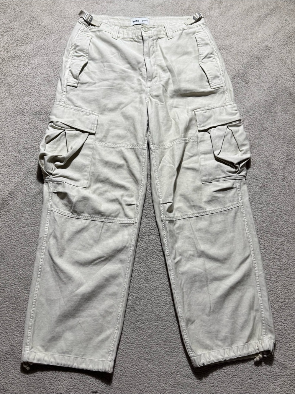 Aritzia TNA Pants Womens 8 Light Beige Cargo Adjustable Waist Cinch Ankle 28x28